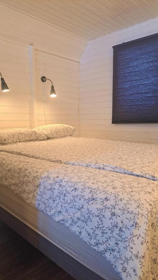 Évika boutique hotel Eskilsby Extérieur photo